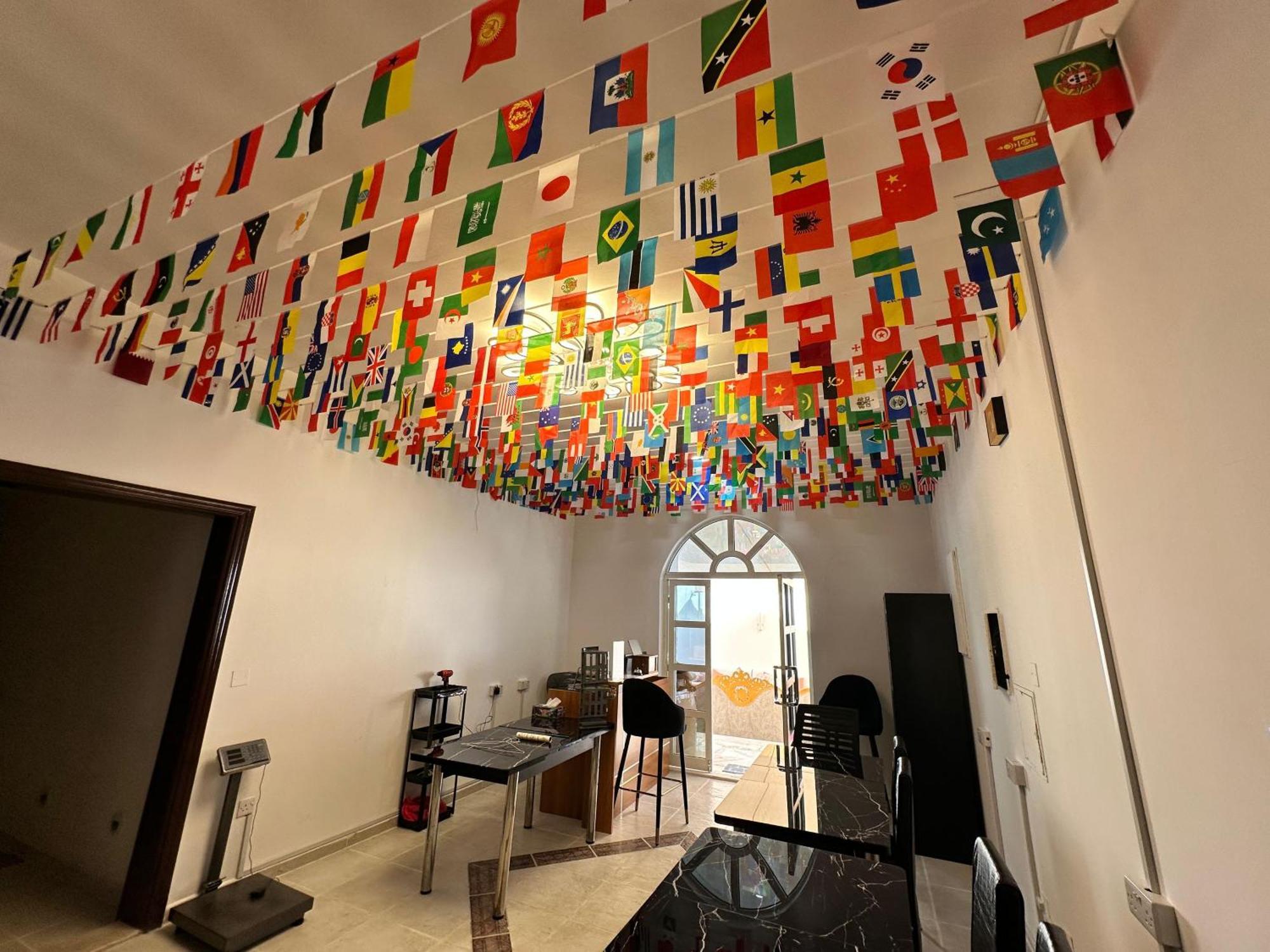 International Abu-Dhabi Hostel Villa Abu Dhabi Exteriör bild